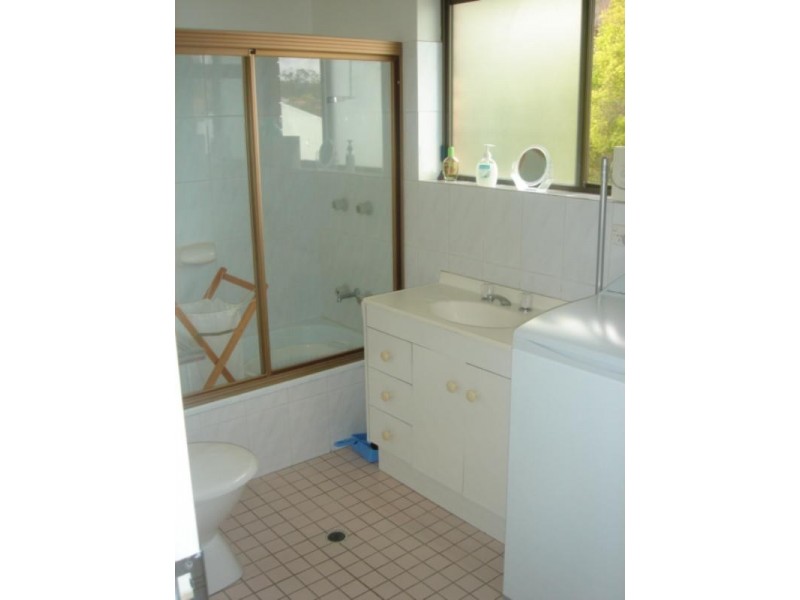 6/6 Nicklin Street, Coorparoo QLD 4151