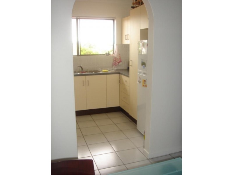 6/6 Nicklin Street, Coorparoo QLD 4151