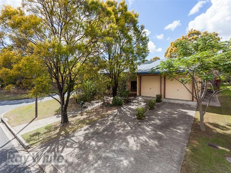 52 Thomas Street, Camp Hill QLD 4152