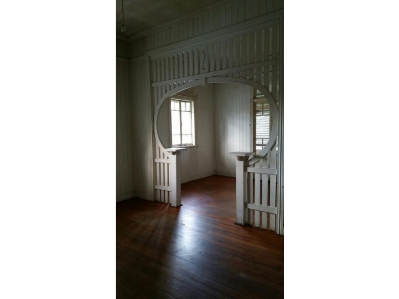 16 Birdwood Street, Coorparoo QLD 4151