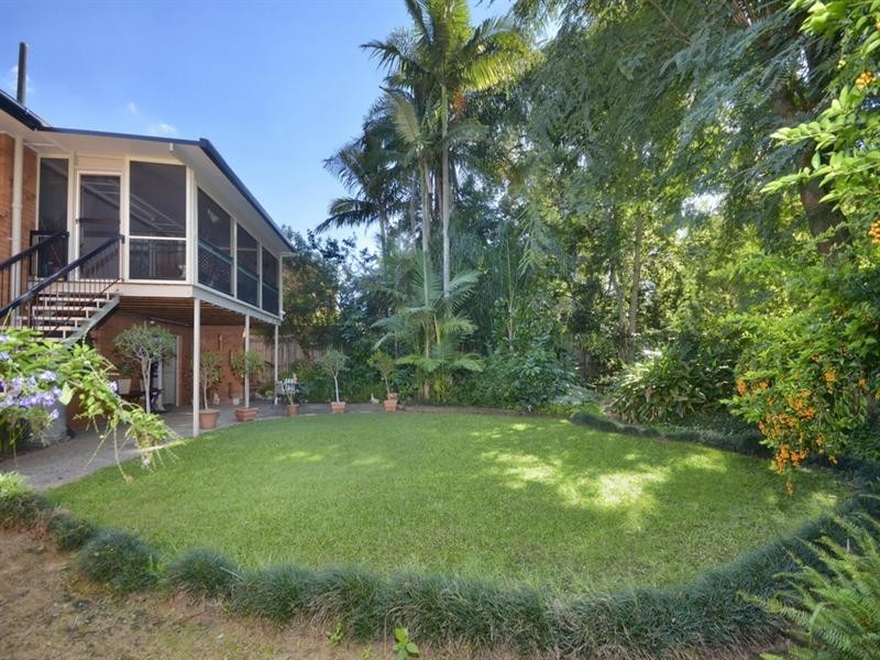 10 Larwood Street, Upper Mount Gravatt QLD 4122