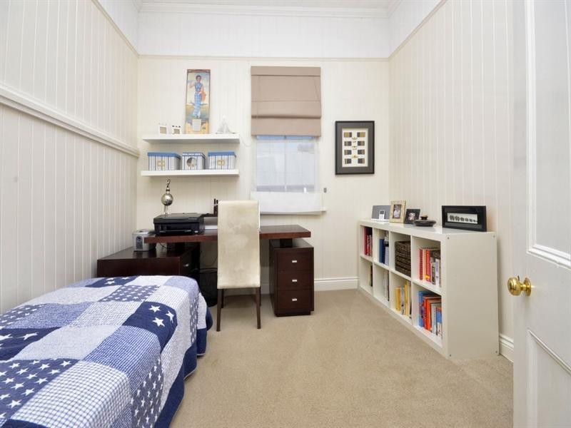 27 Harris Street, Hawthorne QLD 4171