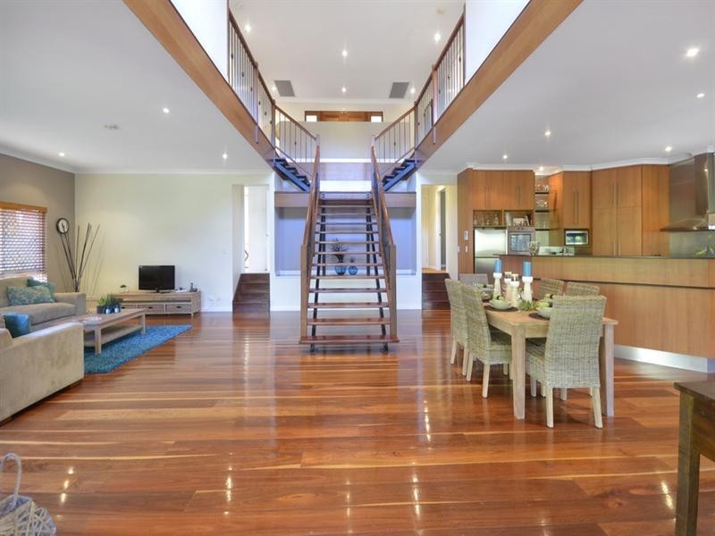 6 Ben Ean Street, Holland Park QLD 4121