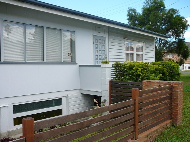 27 Gotha Street, Camp Hill QLD 4152