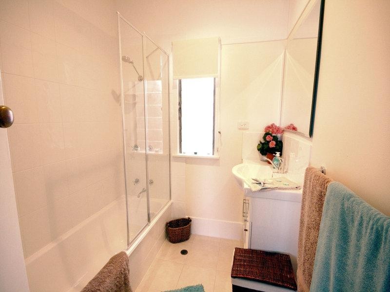 162 Lutzow Street, Tarragindi QLD 4121