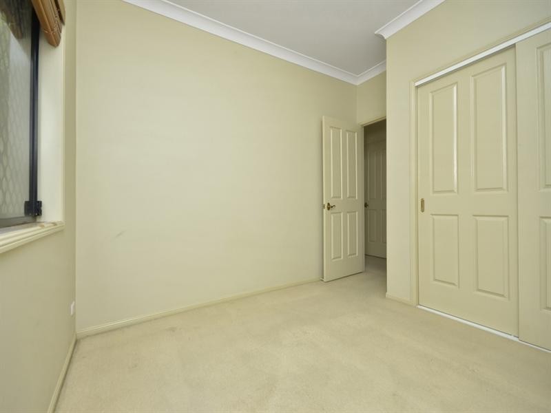 11 Pelham Street, Coorparoo QLD 4151