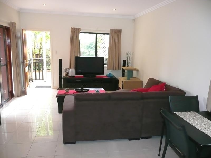 4/103 Orana Street, Carina QLD 4152