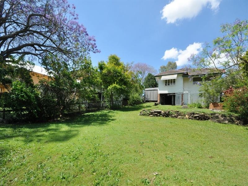 85 Buena Vista Avenue, Coorparoo QLD 4151