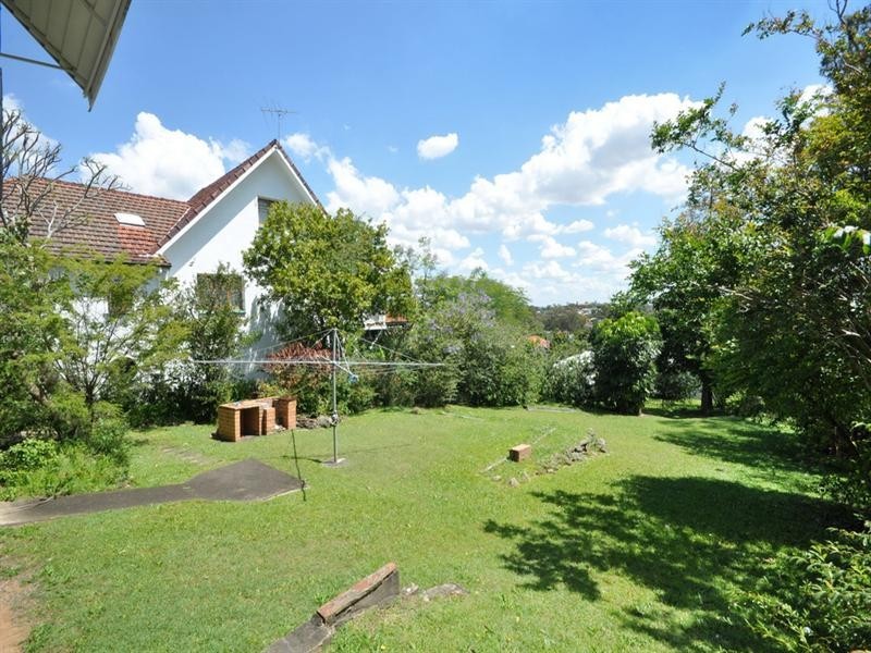 85 Buena Vista Avenue, Coorparoo QLD 4151