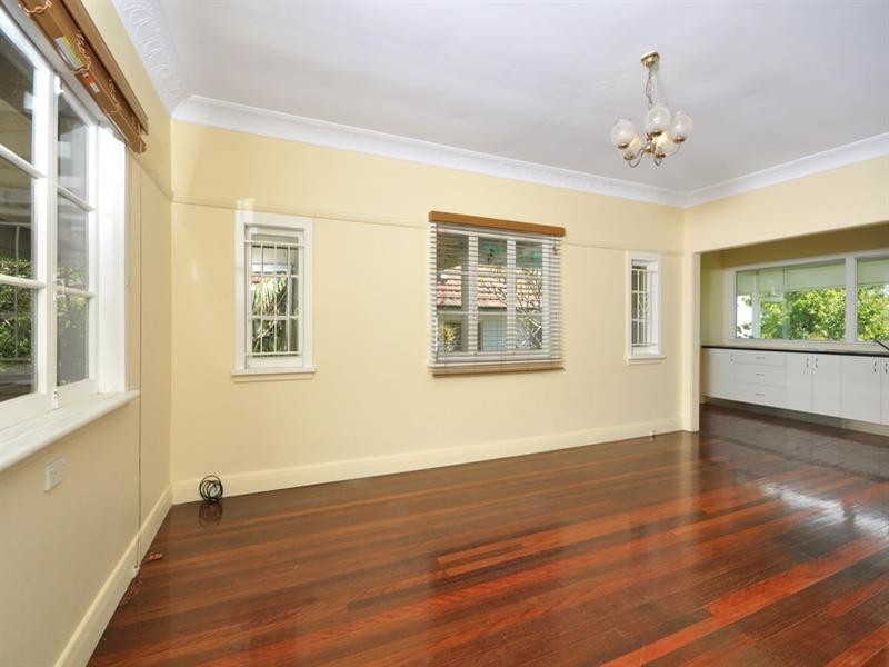 85 Buena Vista Avenue, Coorparoo QLD 4151