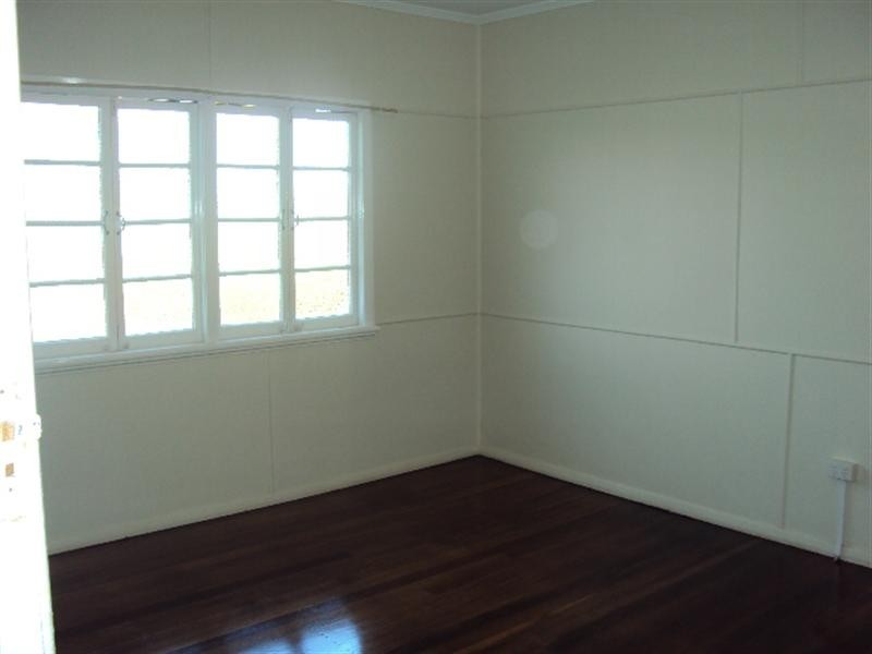 27 Esmonde Place, Coorparoo QLD 4151