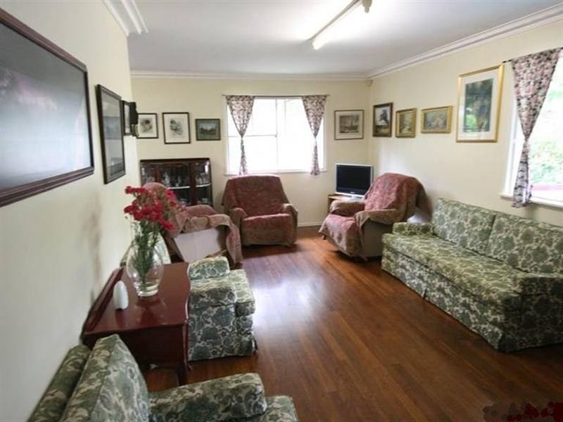 8 Janette Street, Camp Hill QLD 4152