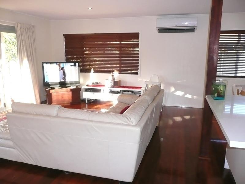 7 Ferrand Street, Tarragindi QLD 4121