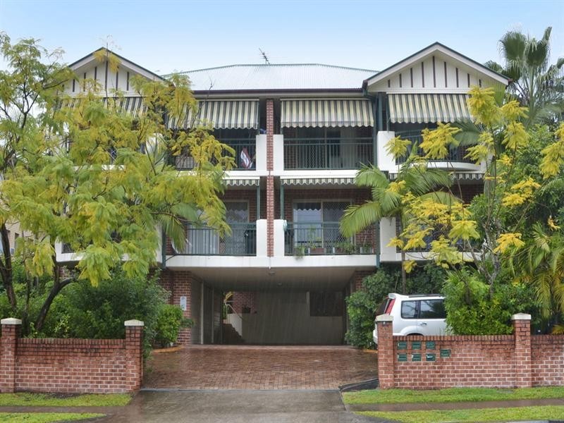 1/50 Rialto Street, Coorparoo QLD 4151