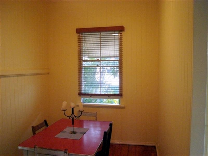 37 Burke Street, Coorparoo QLD 4151