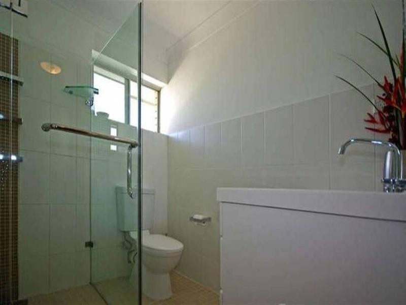 4/32 Beatrice Street, Greenslopes QLD 4120