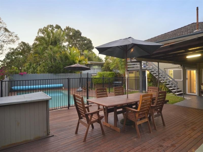38 Banbury Street, Carina QLD 4152