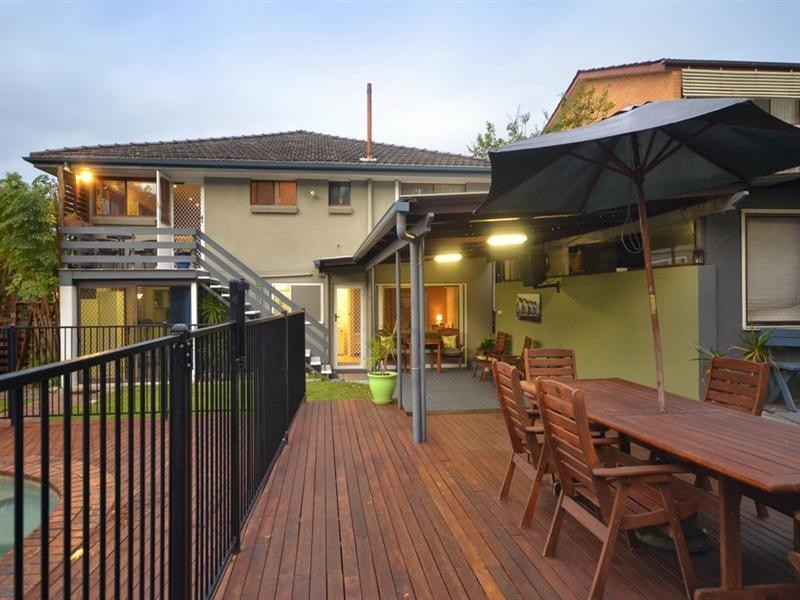 38 Banbury Street, Carina QLD 4152