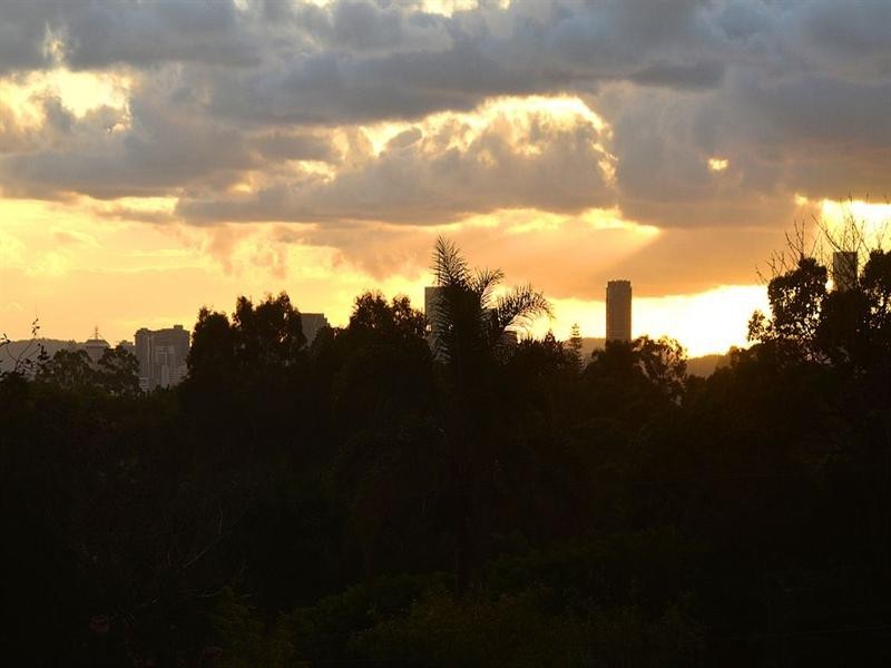 63 The Promenade, Camp Hill QLD 4152