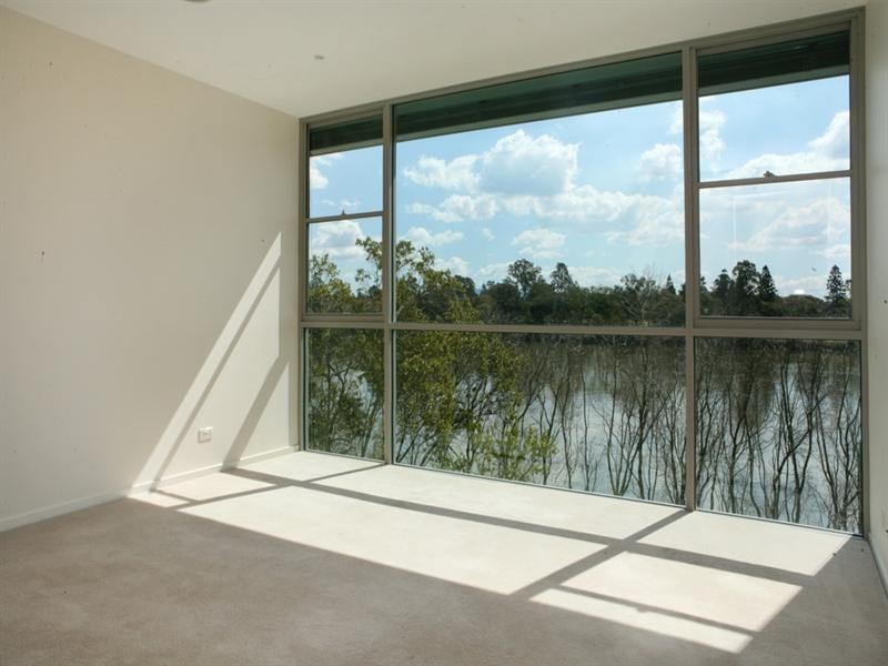 3203/211 King Arthur Terrace, Tennyson QLD 4105