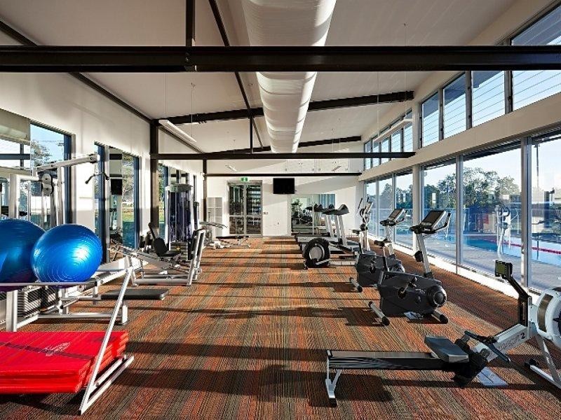 3203/211 King Arthur Terrace, Tennyson QLD 4105