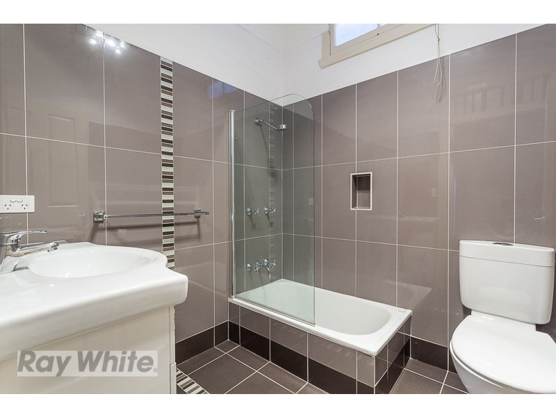 2 Beet Street, Coorparoo QLD 4151