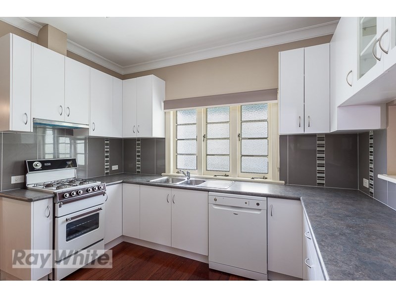 2 Beet Street, Coorparoo QLD 4151