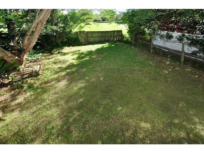 24 Bennetts Road, Camp Hill QLD 4152