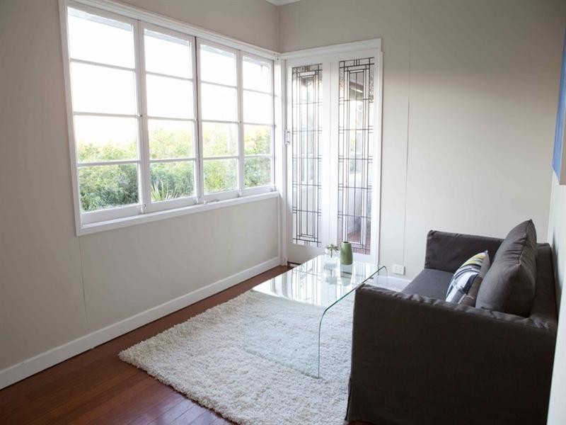 384 Cornwall Street, Coorparoo QLD 4151