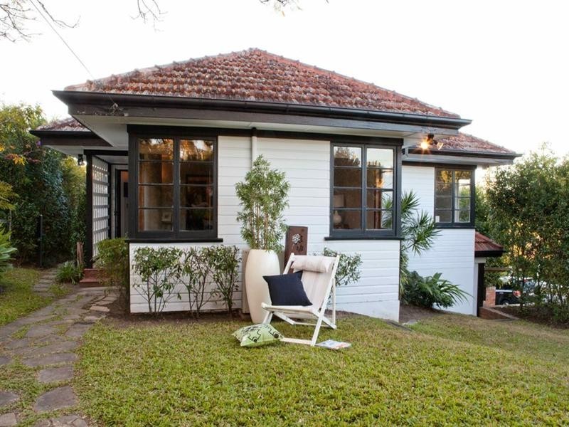 384 Cornwall Street, Coorparoo QLD 4151