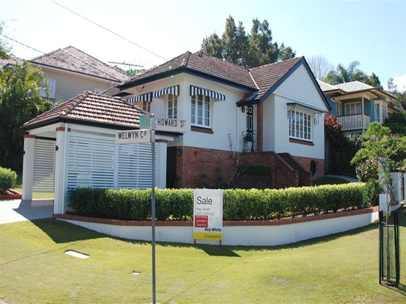 2 Howard Street, Coorparoo QLD 4151