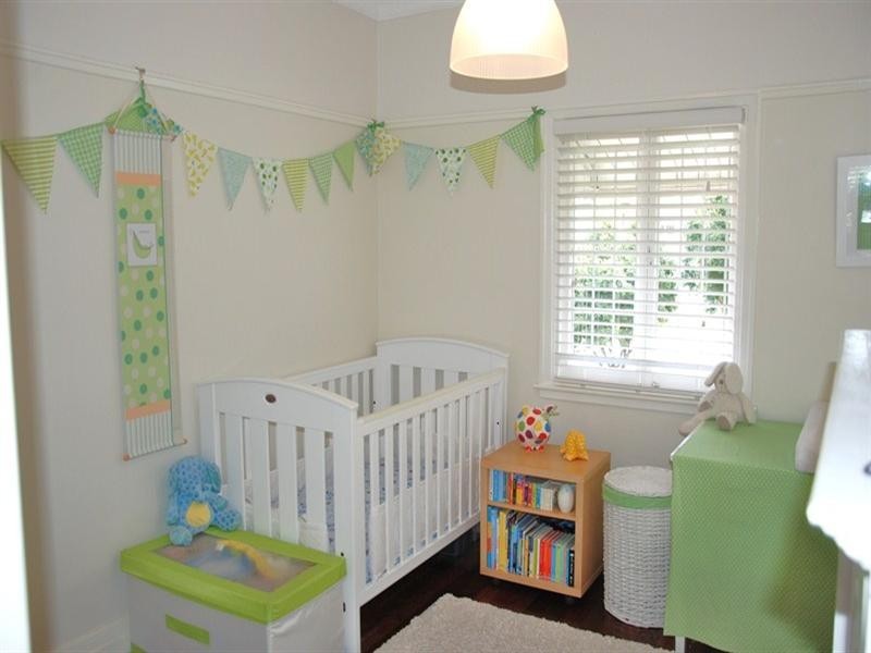 2 Howard Street, Coorparoo QLD 4151