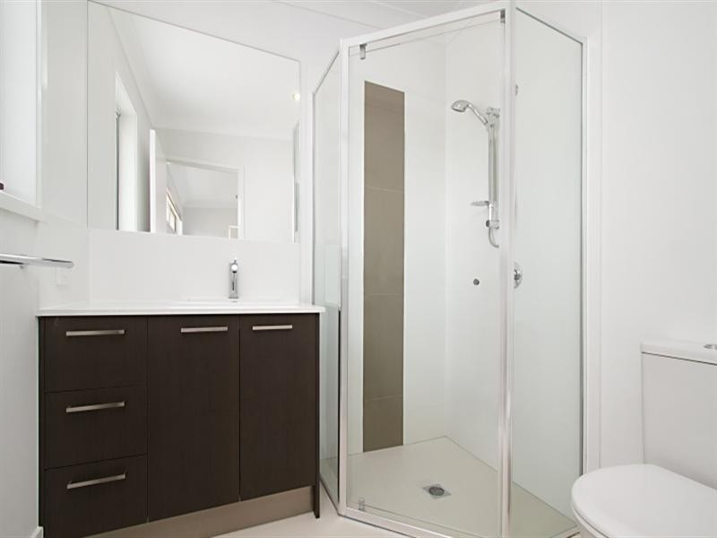 15 Fox Street, Wynnum QLD 4178