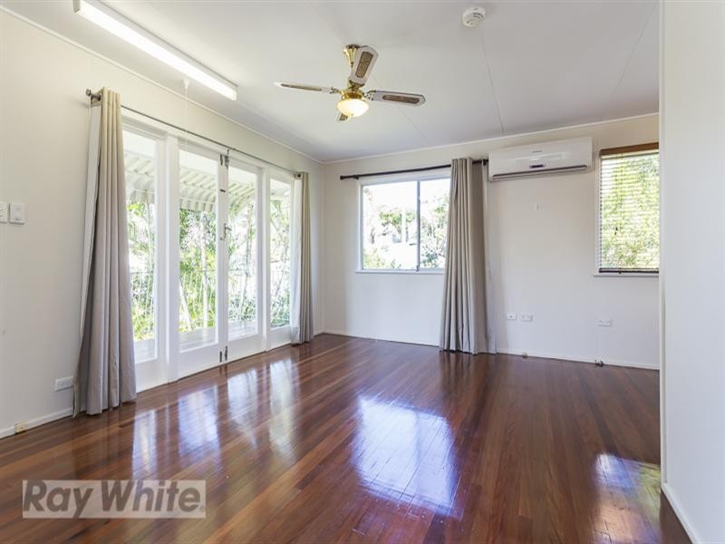 41 Wylie Avenue, Coorparoo QLD 4151