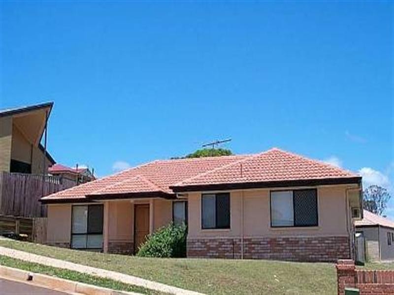 4 Sweetapple Place, Manly West QLD 4179