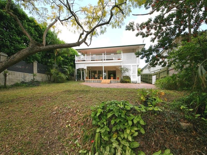 43 Octantis Street, Coorparoo QLD 4151