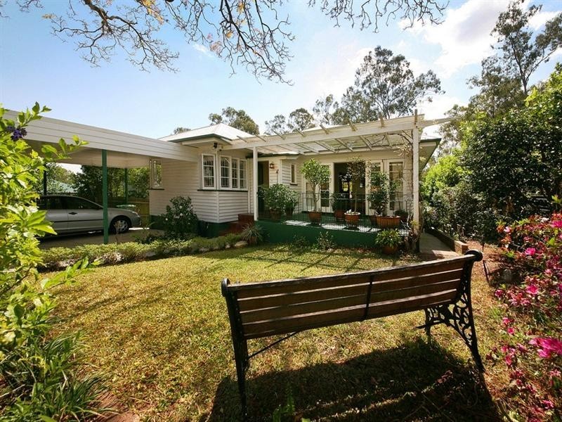 43 Octantis Street, Coorparoo QLD 4151