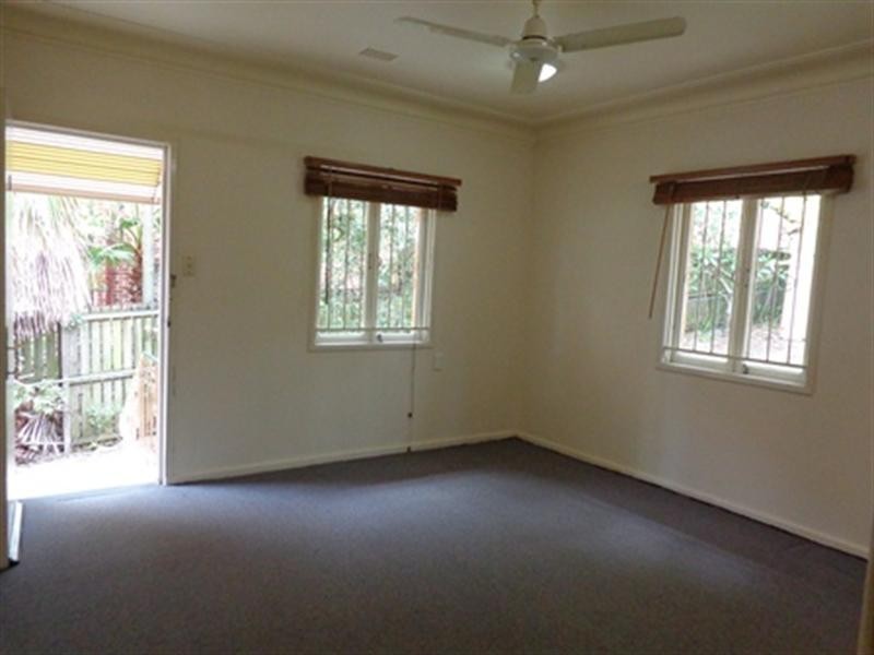 4/52 Rialto Street, Coorparoo QLD 4151