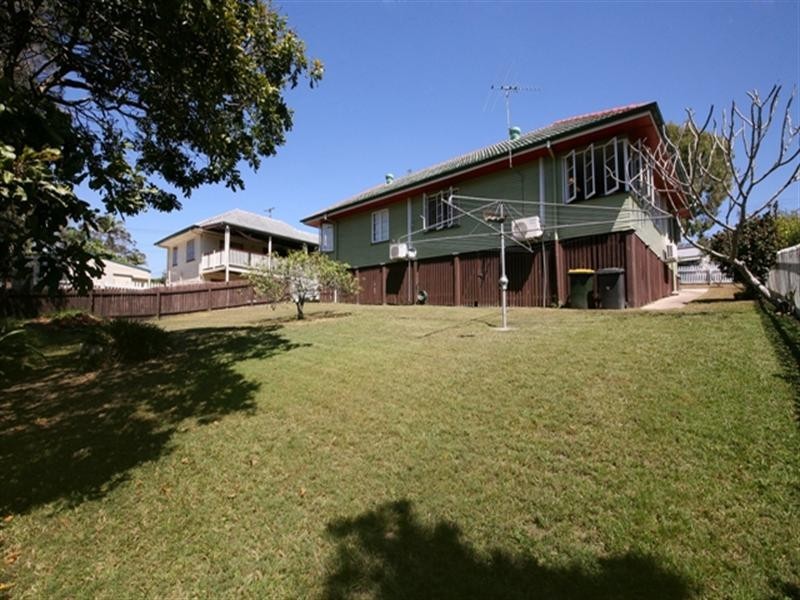 94 Lancaster Street, Coorparoo QLD 4151