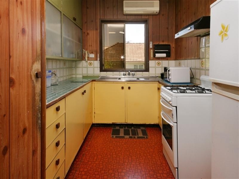 94 Lancaster Street, Coorparoo QLD 4151