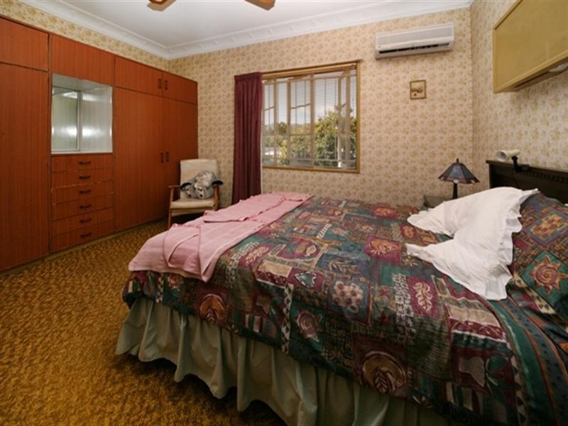 94 Lancaster Street, Coorparoo QLD 4151