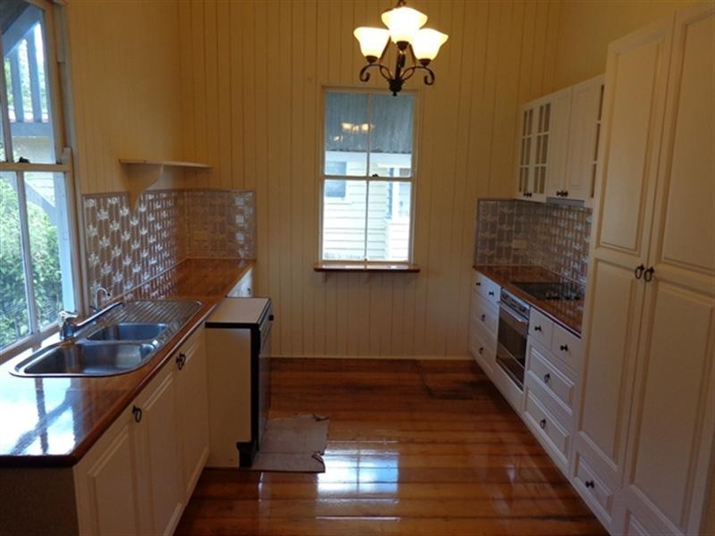 34 Rialto Street, Coorparoo QLD 4151