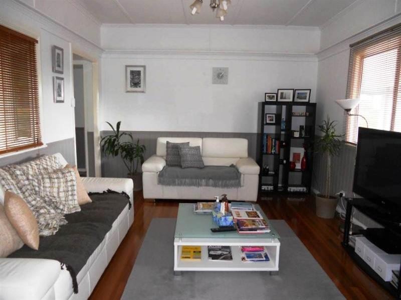 11 Doyle Street, Coorparoo QLD 4151