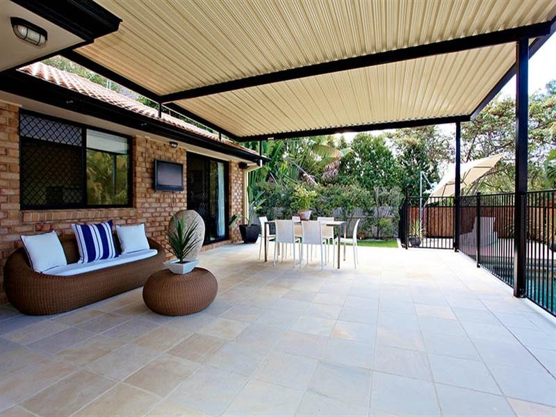 20 Wyncroft Street, Holland Park QLD 4121