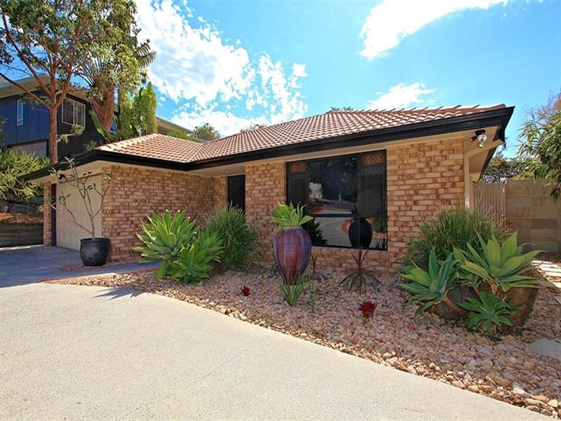 20 Wyncroft Street, Holland Park QLD 4121