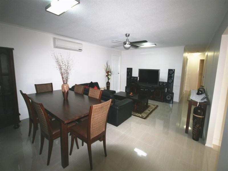 990 Creek Road, Carina Heights QLD 4152