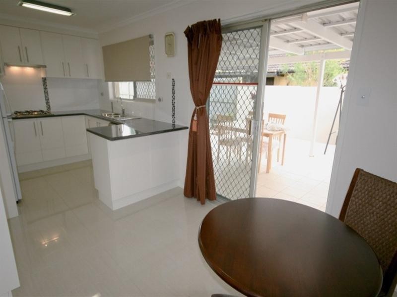 990 Creek Road, Carina Heights QLD 4152