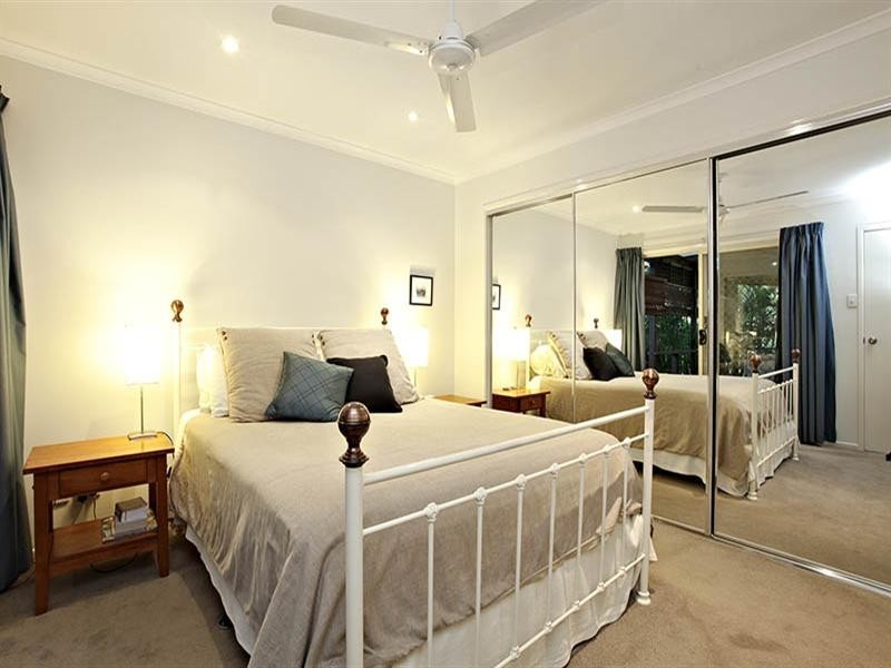 79 Strickland Terrace, Graceville QLD 4075