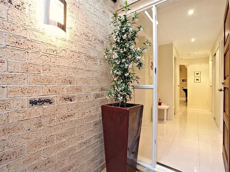 79 Strickland Terrace, Graceville QLD 4075