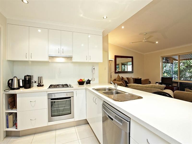 79 Strickland Terrace, Graceville QLD 4075